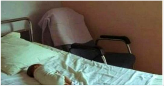 After 10 years, the mother returns to the abandoned home where she had left her one-year-old kid and discovers something that makes her cry.