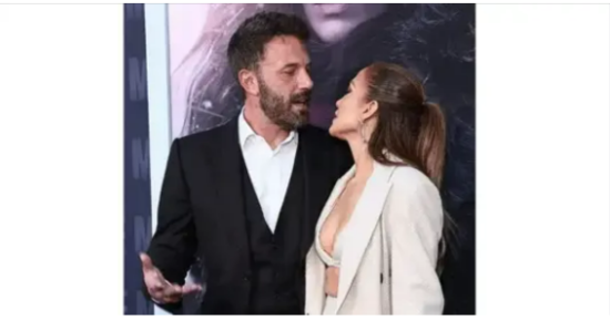 What Ben Affleck said to Jennifer Lopez during their famous red carpet “argument” is revealed by lip readers.