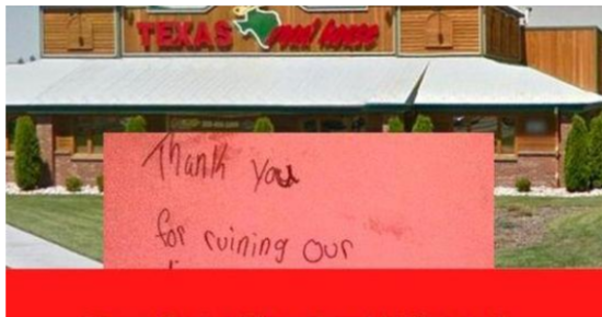 Family Is Shocked When A Stranger Slammed This Note Down On Their Table During Dinner