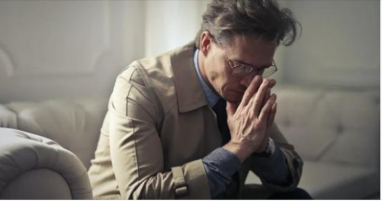 Father Faces Difficult Decision: Should He Walk His Daughter Down the Aisle?