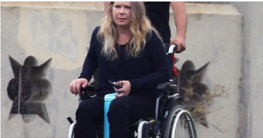 AND SHE IS ONLY 50 YEARS OLD: WHEN FANS REALIZED WHO WAS IN THE PICTURE, THEY SHOOK THEIR HEADS!