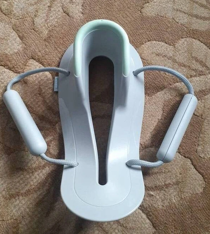 PEOPLE WERE SHOCKED BY THE 8+ STRANGE ITEMS THEY SAW, BUT THE INTERNET HAD THE ANSWERS