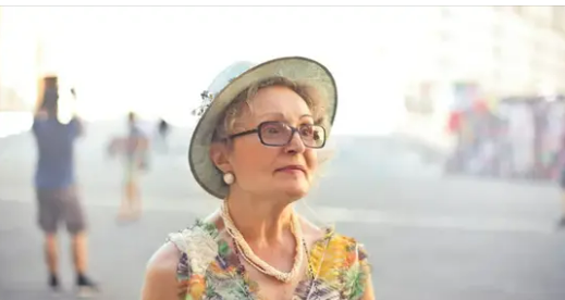 My MIL Who Always Hated Me Left a Box for Me after Her Death