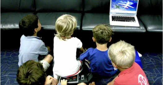 Entitled Parents Demand $1000 from Nanny for Vacation Plane Tickets – The Lesson They Learned Was Harsh