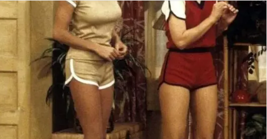 This Historic Photo From The “Three’s Company” Has Never Been Edited 
