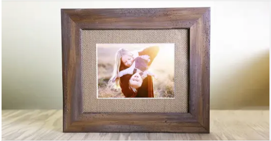 THE PICTURE SHE FOUND IN HER NEIGHBOUR’S HOME CHANGED HER LIFE