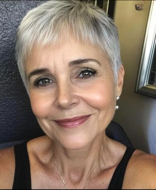 MY HUSBAND SAYS I LOOK “AWFUL, LIKE A MAN” BECAUSE OF MY NEW HAIRCUT.