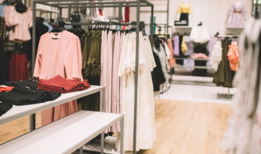 Major Retail Chain Closes All 540 Mall Locations