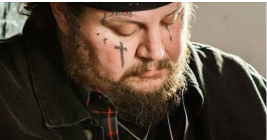 Country music world praying for Jelly Roll, Bunnie Xo